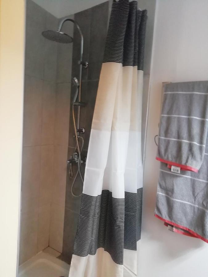 Boms Appart Beaumont  Buitenkant foto